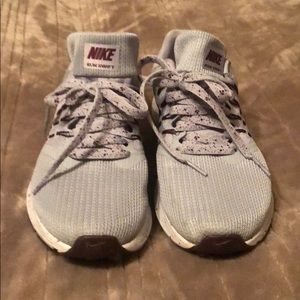 Nike Fitsole Running shoe.  Worn a few times.